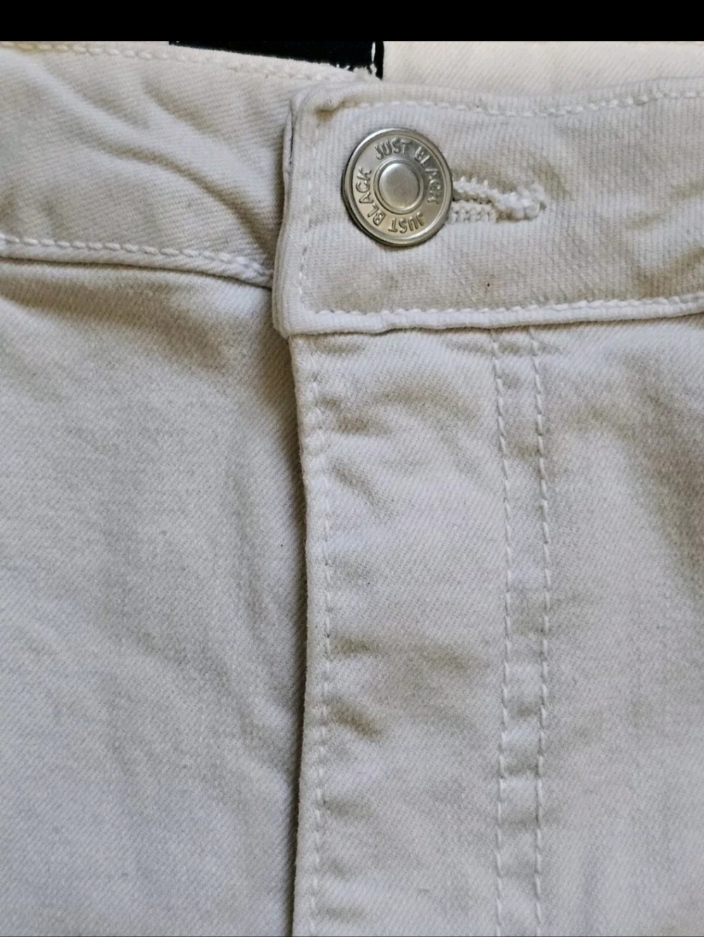 Just Black Stormy Released Hem Denim Off White Denim Mini Skirt Size XL NWT - Picture 5 of 9